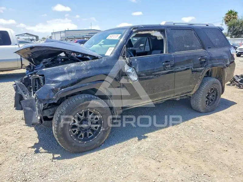 2016 Toyota 4 RUNNER фото