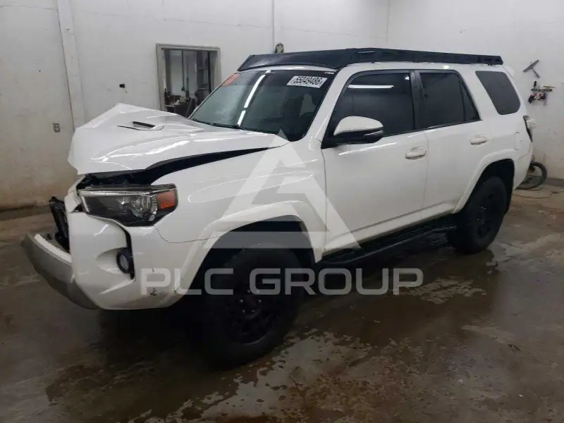 2016 Toyota 4 RUNNER фото