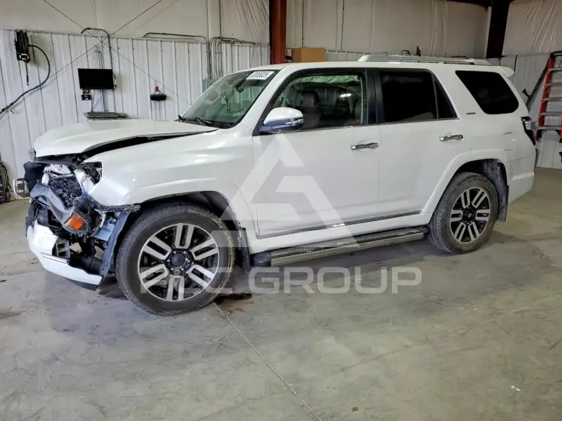 2016 Toyota 4 RUNNER photo