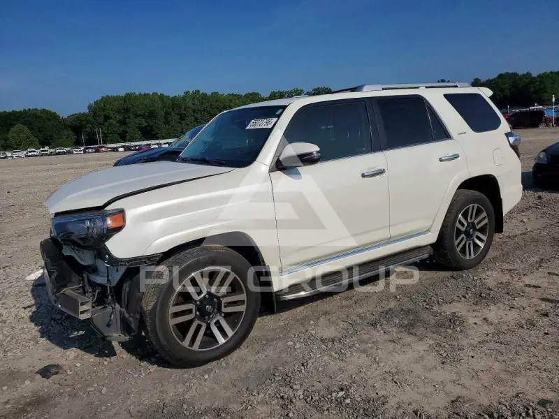 2016 Toyota 4 RUNNER фото