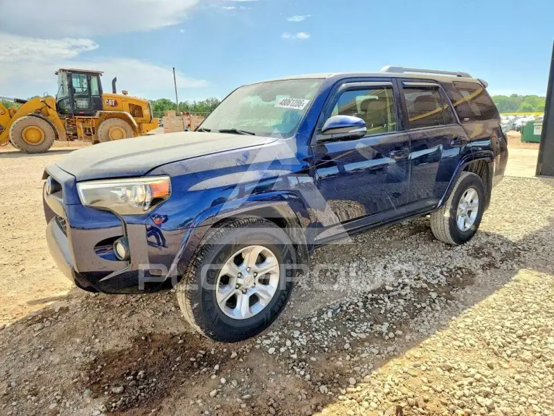 2016 Toyota 4 RUNNER photo