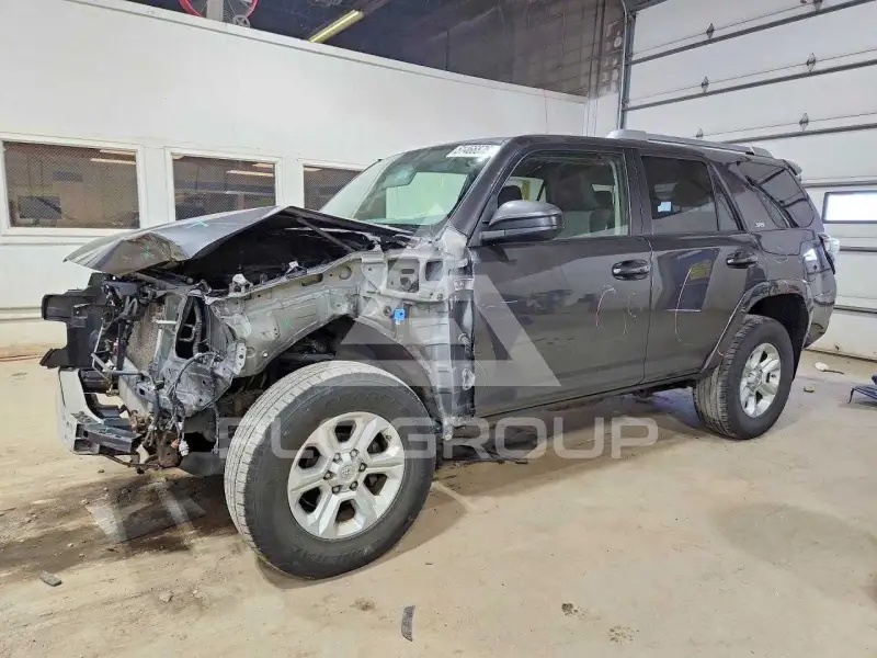 2016 Toyota 4 RUNNER фото