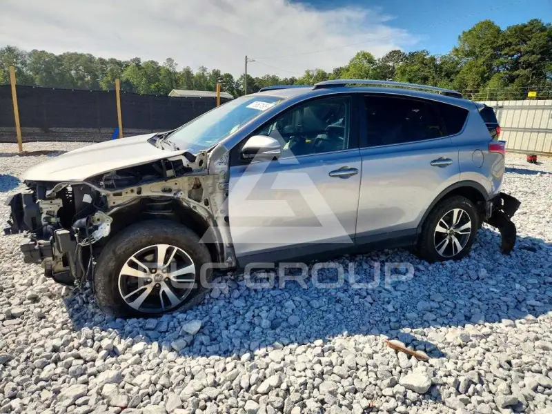2016 Toyota RAV4 photo