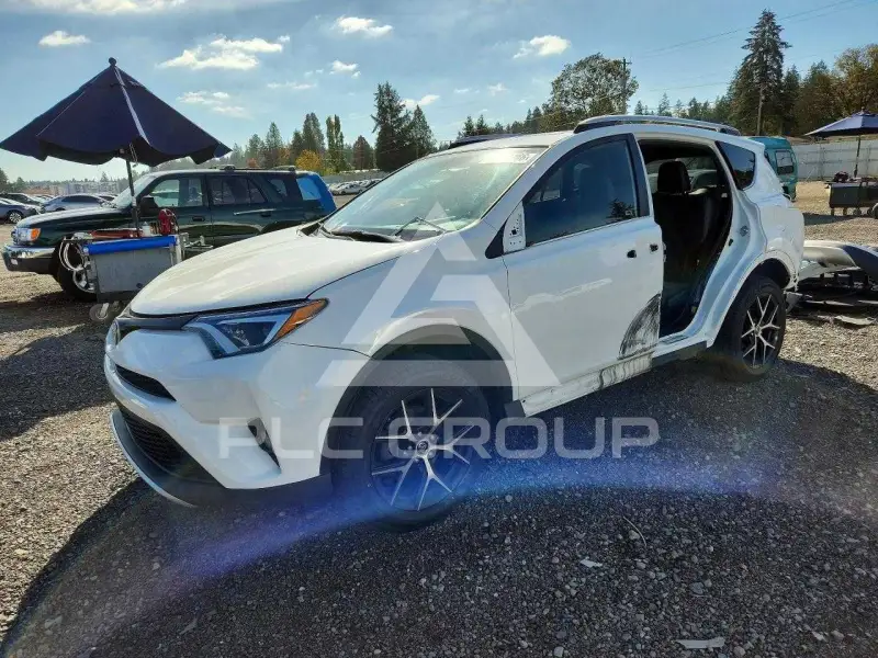 2016 Toyota RAV4 фото