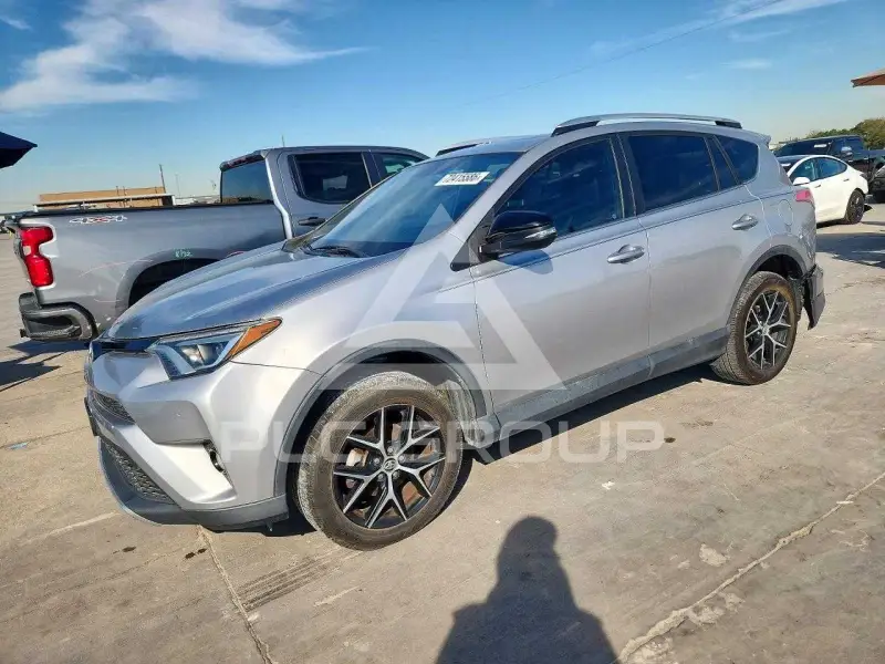 2016 Toyota RAV4 фото