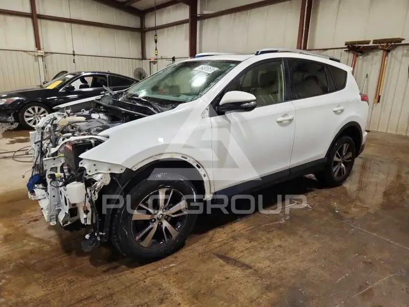 2016 Toyota RAV4 фото