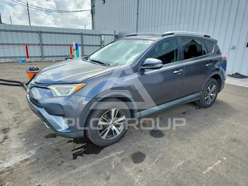 2016 Toyota RAV4 photo