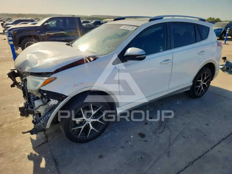 2016 Toyota RAV4 фото