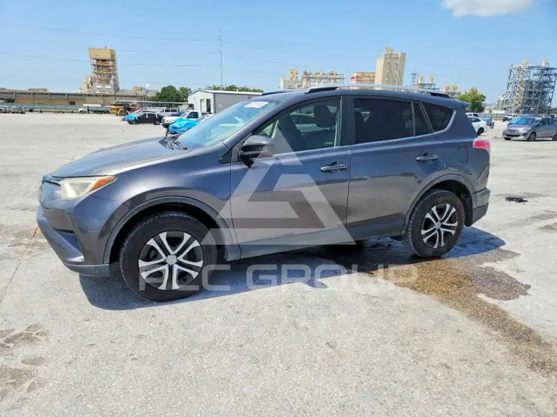 2016 Toyota RAV4 фото