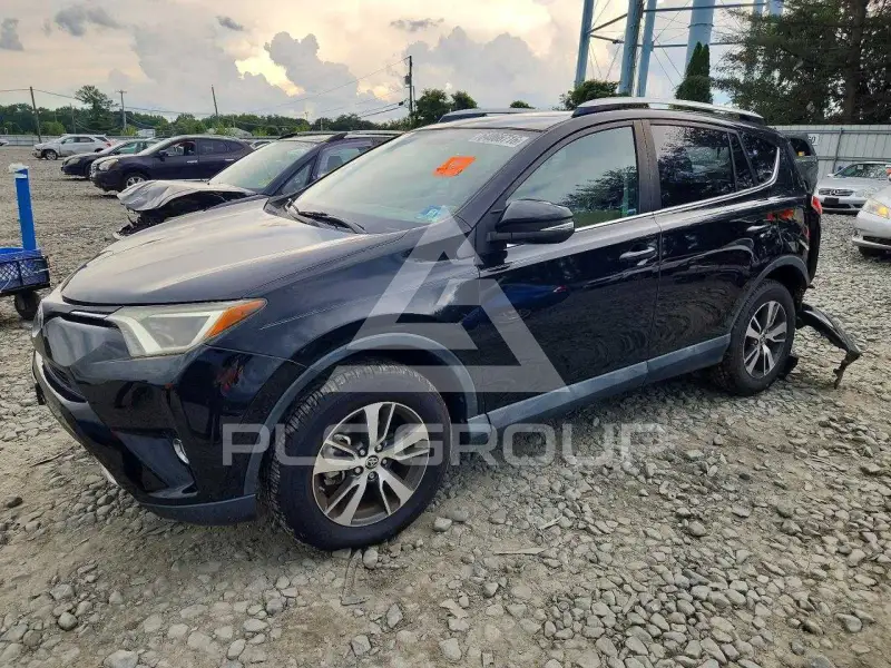 2016 Toyota RAV4 фото
