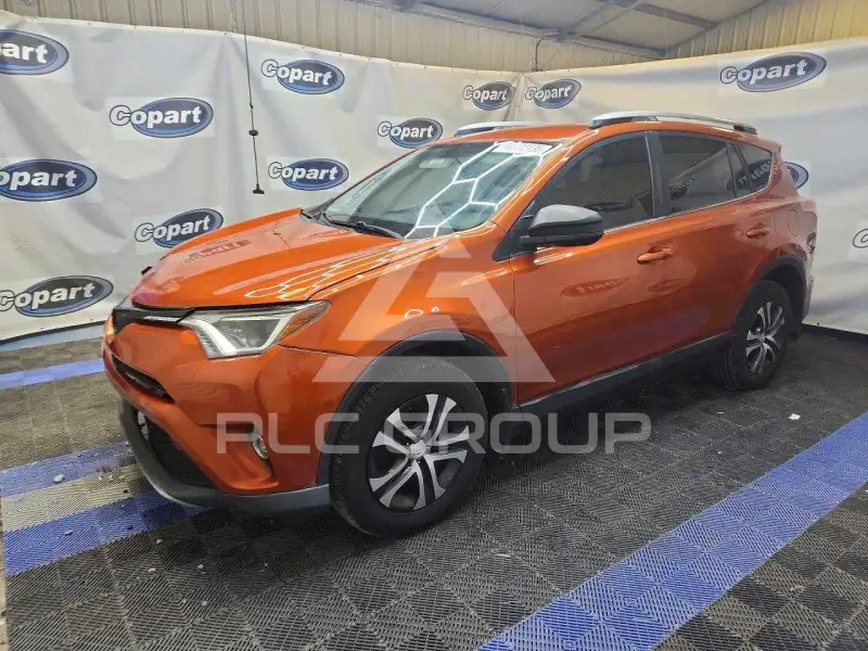 2016 Toyota RAV4 фото