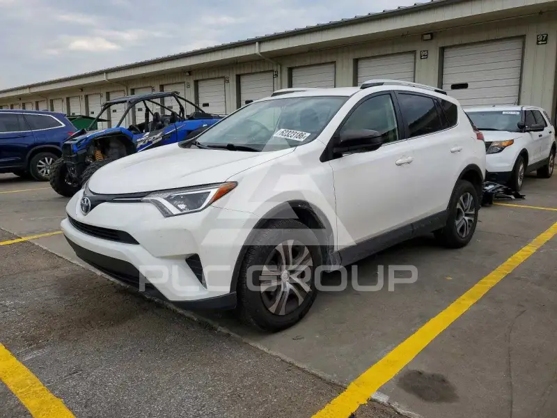 2016 Toyota RAV4 фото