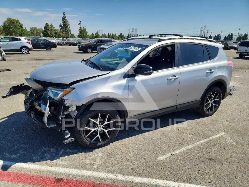 2016 Toyota RAV4 фото
