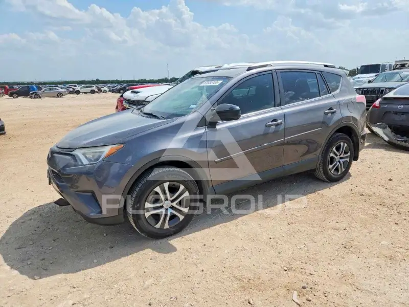 2016 Toyota RAV4 photo