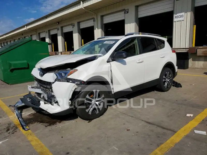 2016 Toyota RAV4 photo