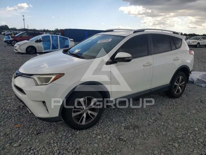 2016 Toyota RAV4 фото