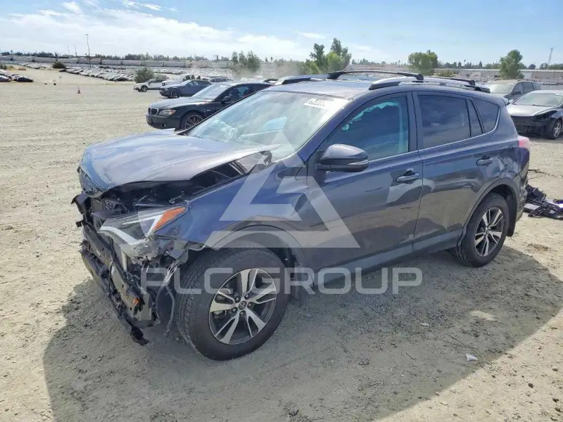 2016 Toyota RAV4 фото