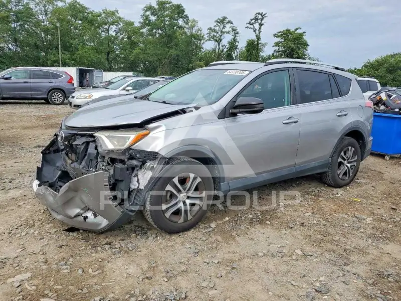 2016 Toyota RAV4 фото