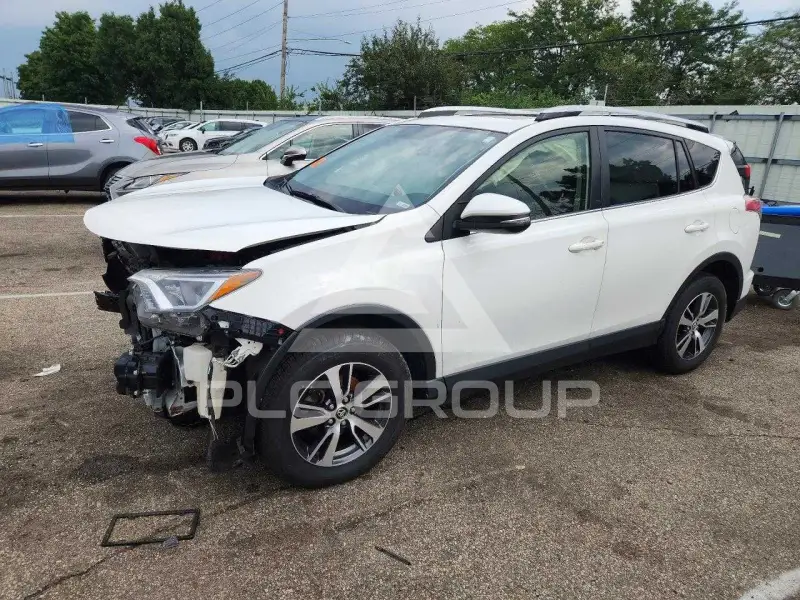 2016 Toyota RAV4 photo