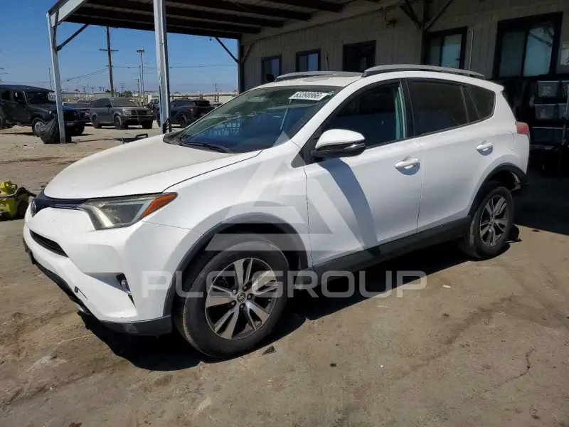 2016 Toyota RAV4 фото
