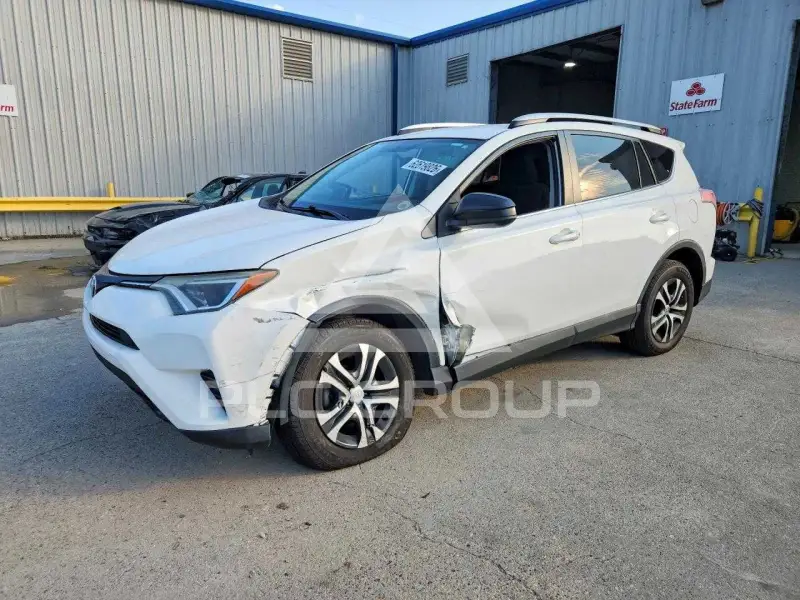 2016 Toyota RAV4 фото