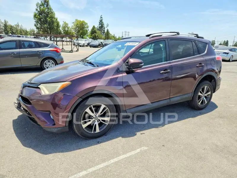 2016 Toyota RAV4 фото