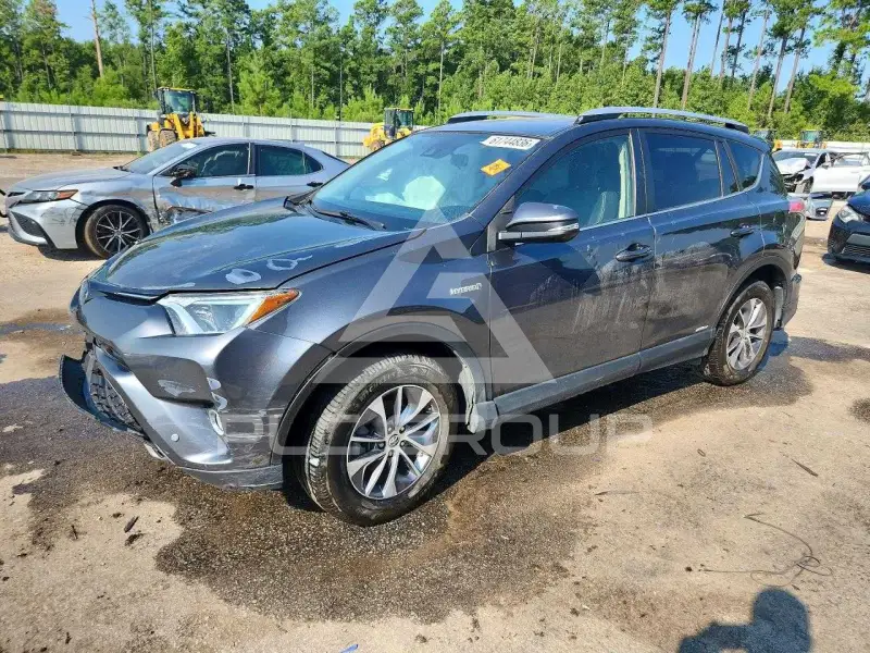 2016 Toyota RAV4 photo