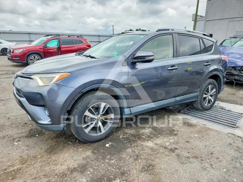 2016 Toyota RAV4 photo