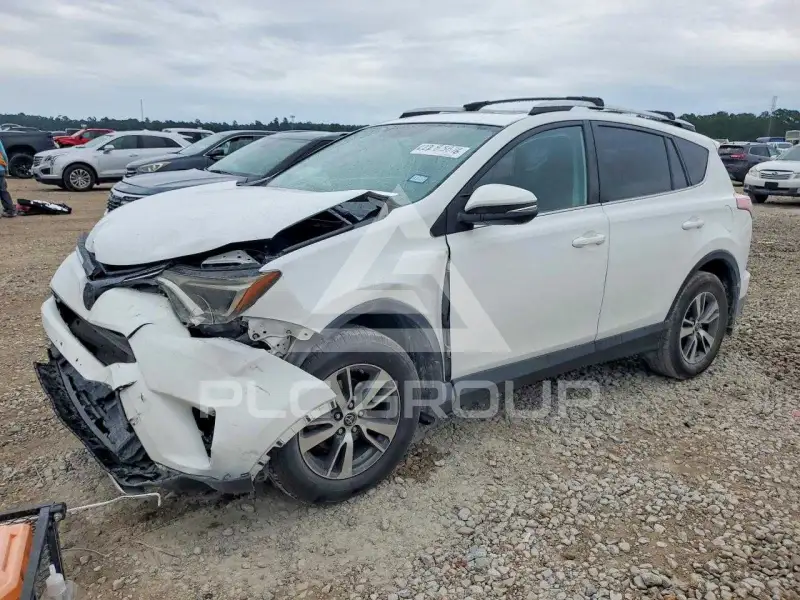 2016 Toyota RAV4 фото