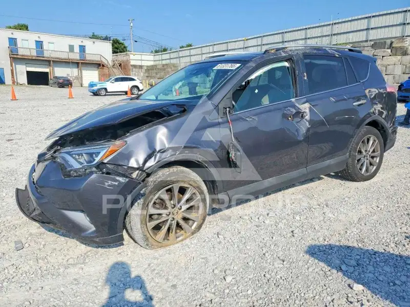 2016 Toyota RAV4 photo