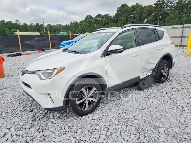 2016 Toyota RAV4 фото