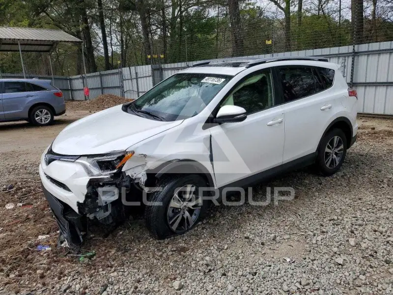 2016 Toyota RAV4 фото