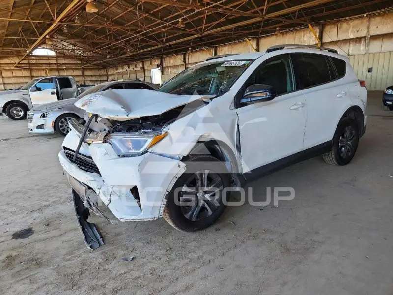 2016 Toyota RAV4 фото