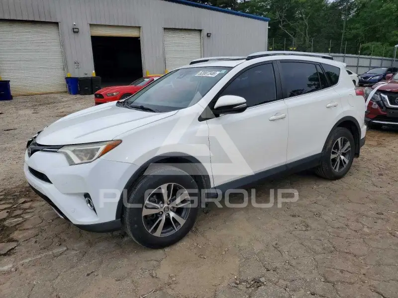 2016 Toyota RAV4 фото