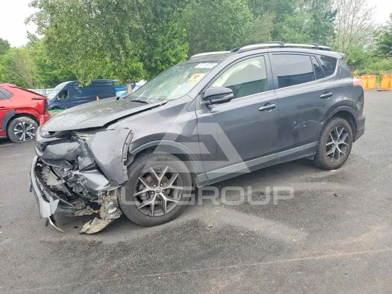 2016 Toyota RAV4 фото