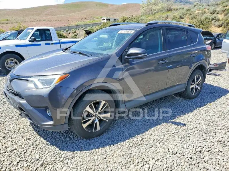 2016 Toyota RAV4 фото