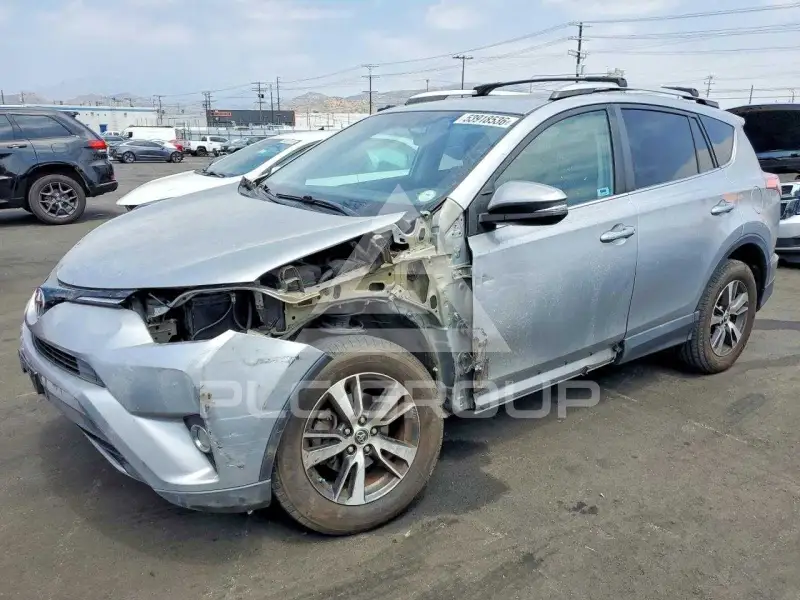 2016 Toyota RAV4 фото