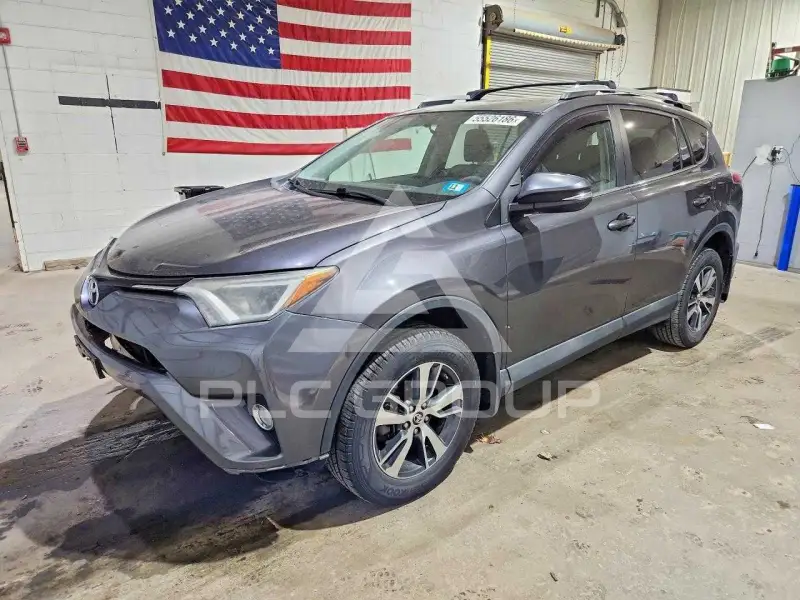 2016 Toyota RAV4 фото