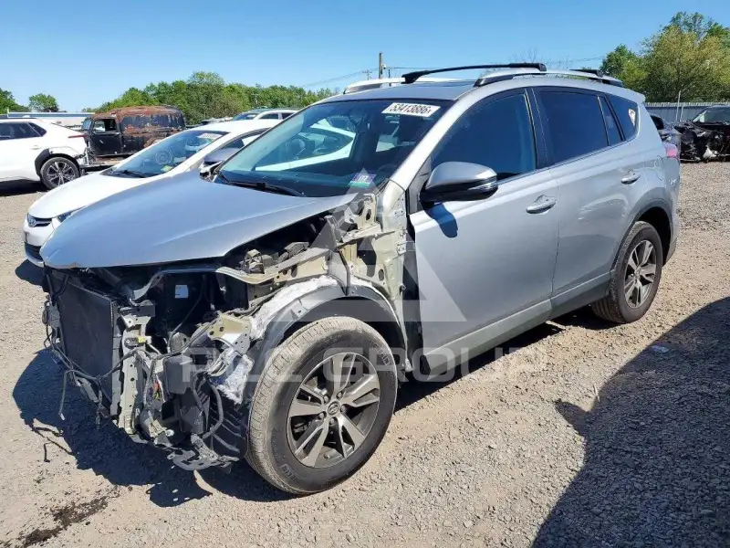 2016 Toyota RAV4 фото