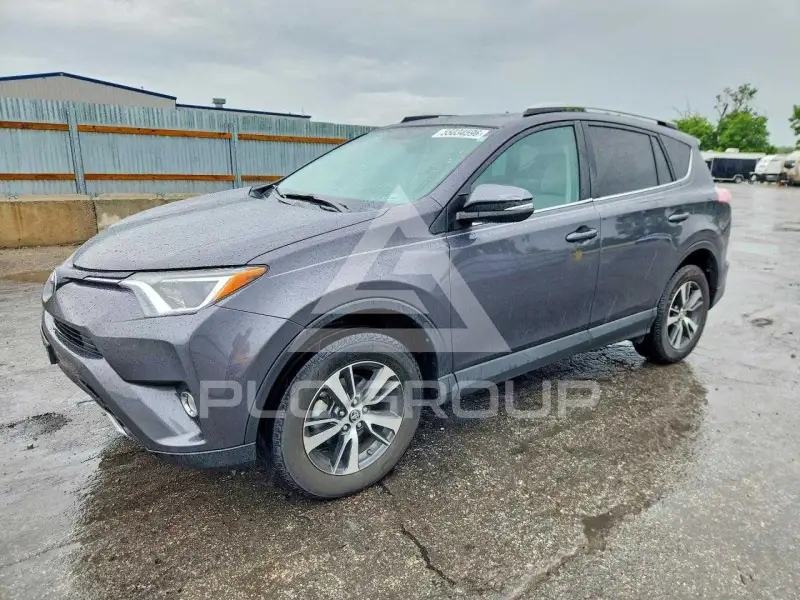 2016 Toyota RAV4 фото