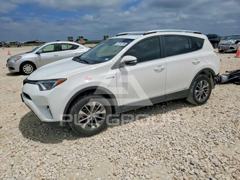 2016 Toyota RAV4 photo