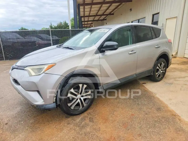 2016 Toyota RAV4 фото