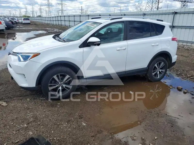 2016 Toyota RAV4 фото