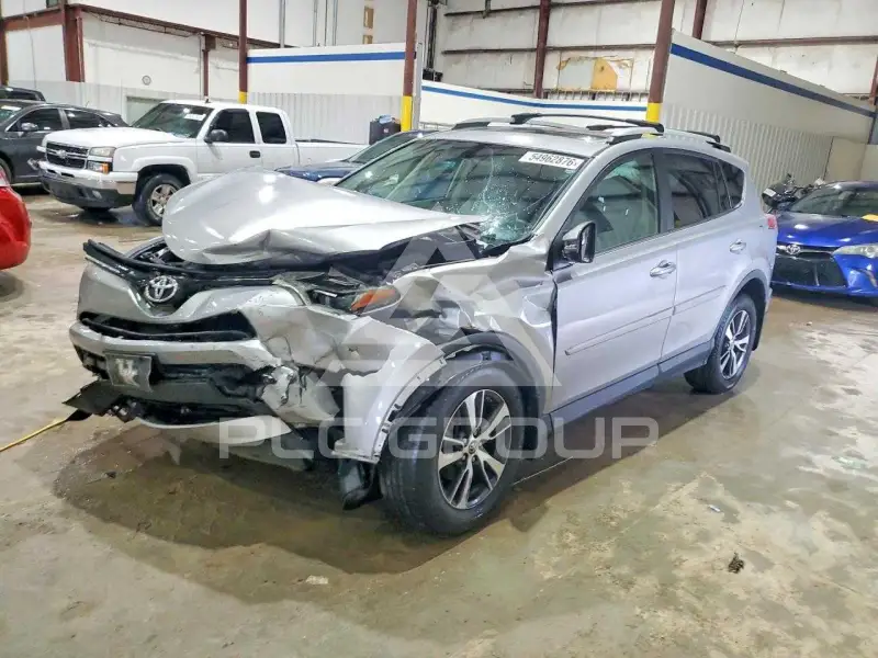 2016 Toyota RAV4 фото