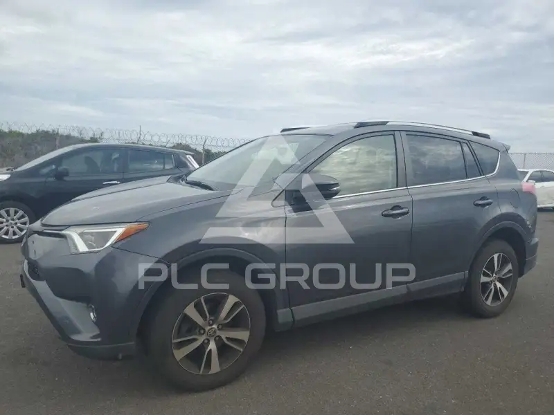 2016 Toyota RAV4 фото