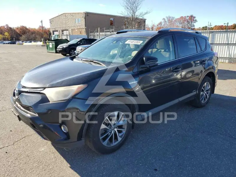 2016 Toyota RAV4 фото