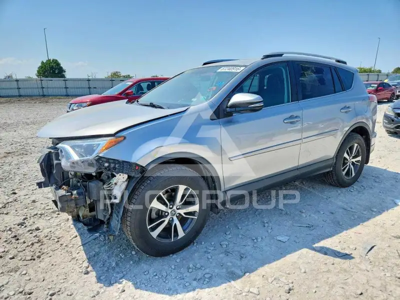 2016 Toyota RAV4 photo