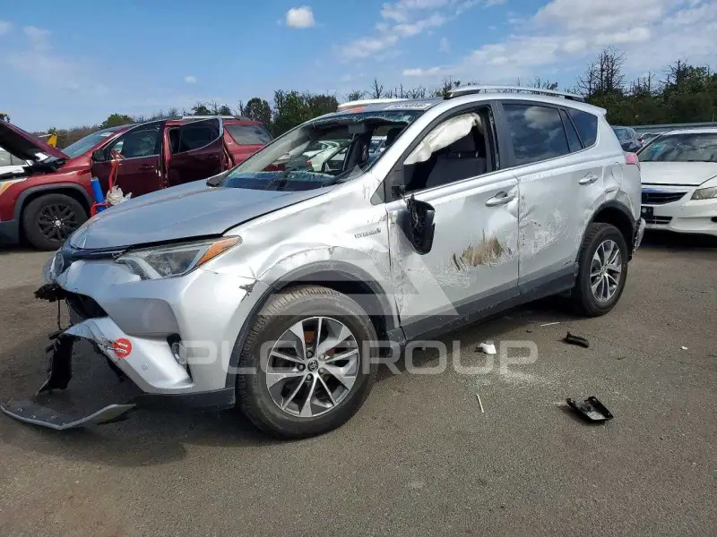 2016 Toyota RAV4 фото