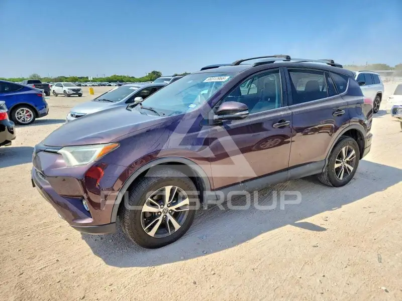 2016 Toyota RAV4 photo