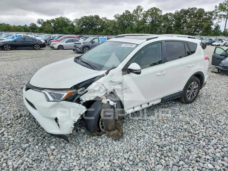 2016 Toyota RAV4 фото